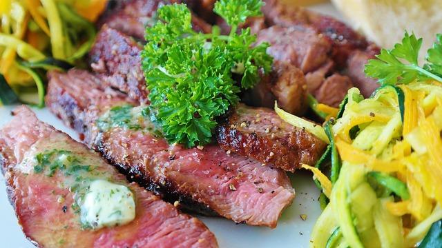 Essential cooking Techniques for Perfectly Grilled ⁢Steaks