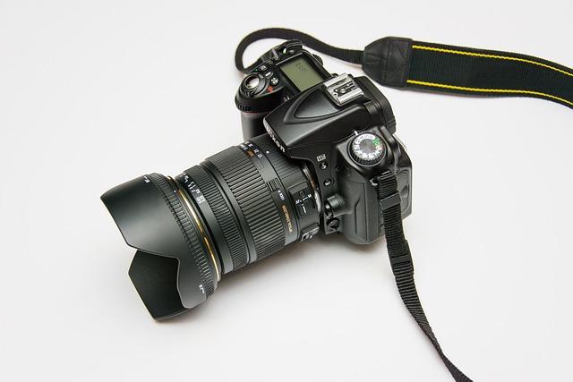 Comparative Overview of Camera Quality and Design