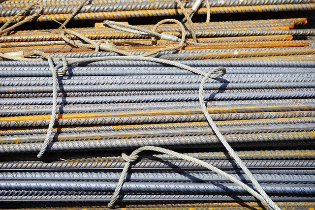Choosing​ the Right Base Layer Materials for Comfort⁣ and‌ Performance