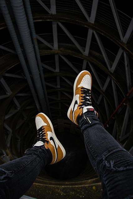 Elevating Playtime: The⁢ allure of Nike Air Force 1 ⁣for kids